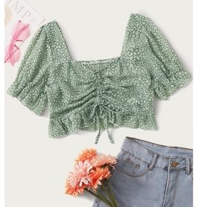NWT! Romwe All Over Print Drawstring Crop Blouse